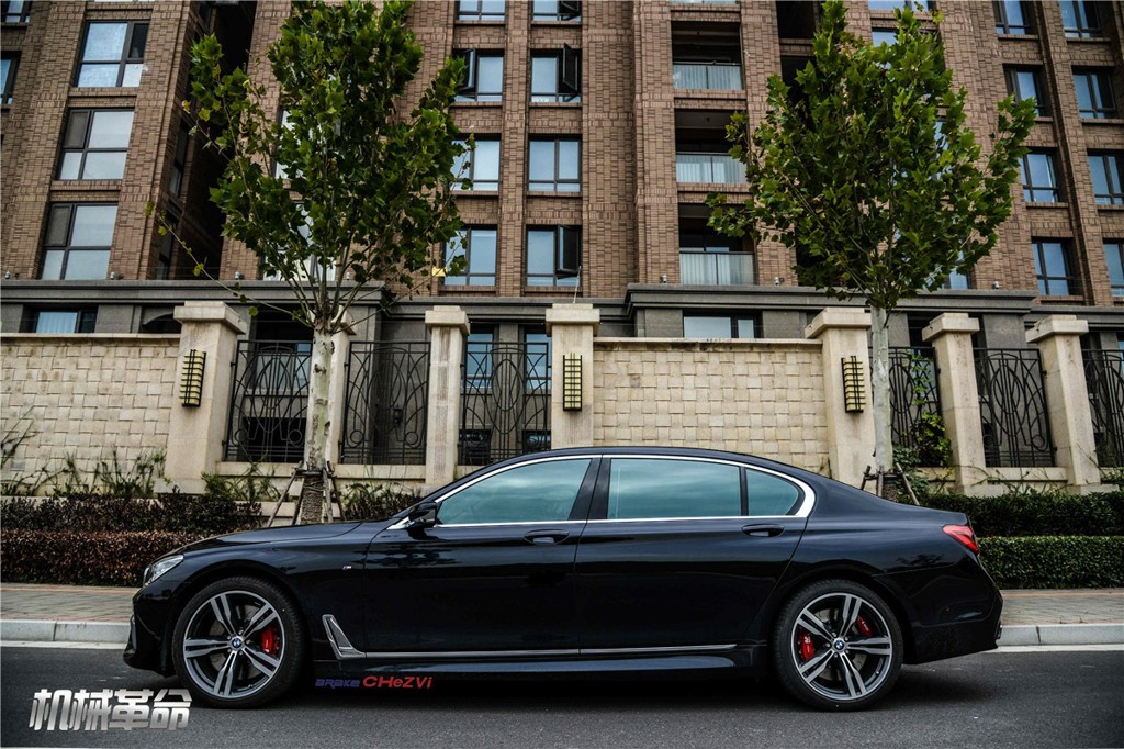 Modification case: BMW 7 series G12 upgrading AP95 series brake kit